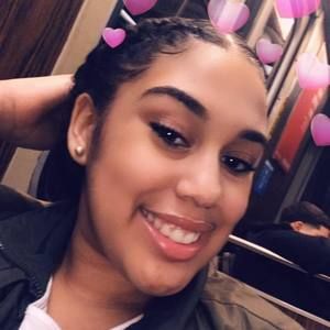 Meet your Posher, Adarlis